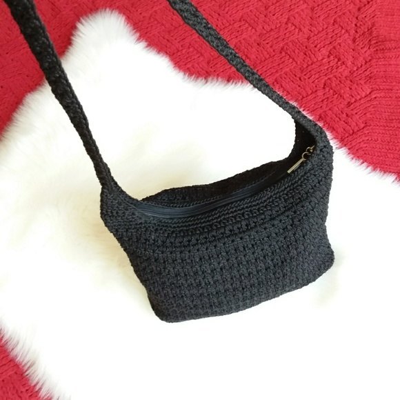 The Sak Black Shoulder Crossbody Bag - Picture 1 of 5